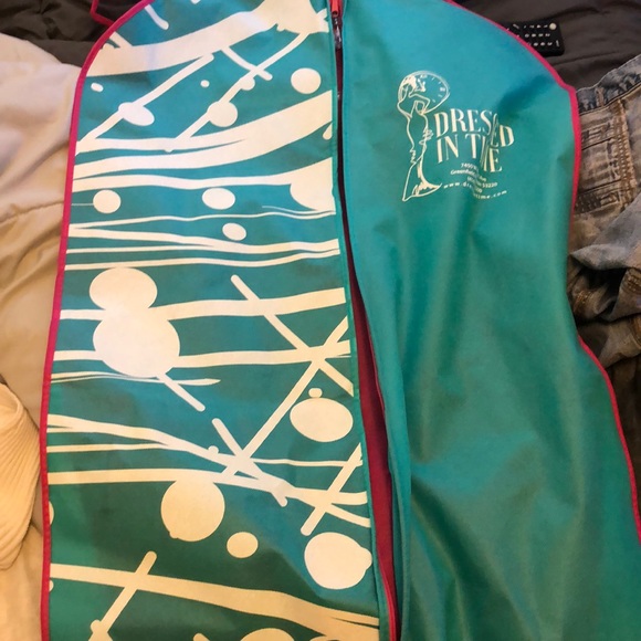 Prom Dress - Picture 5 of 5